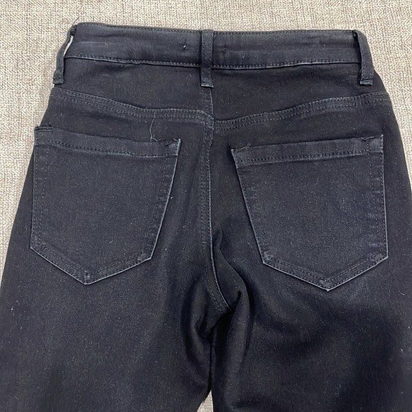 Women’s Black High Waisted Jeans - Picture 5 of 5
